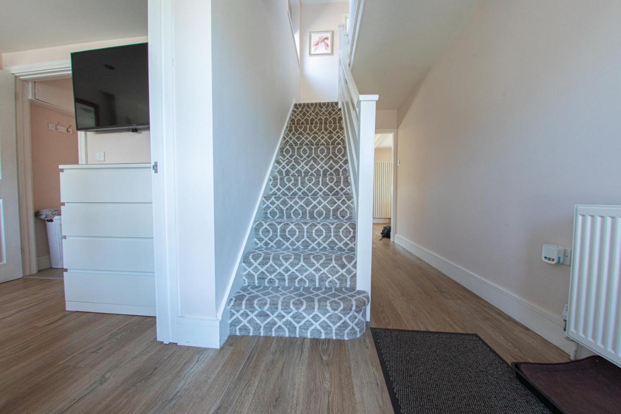 Styche View, Beautiful 4 Bedroom Home Available 마켓드레이튼 외부 사진