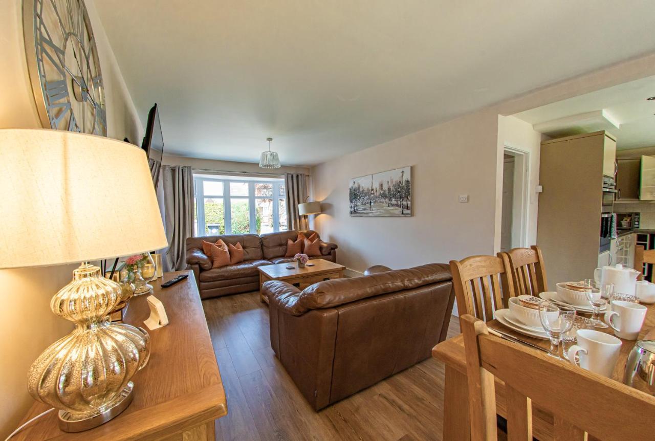 Styche View, Beautiful 4 Bedroom Home Available 마켓드레이튼 외부 사진