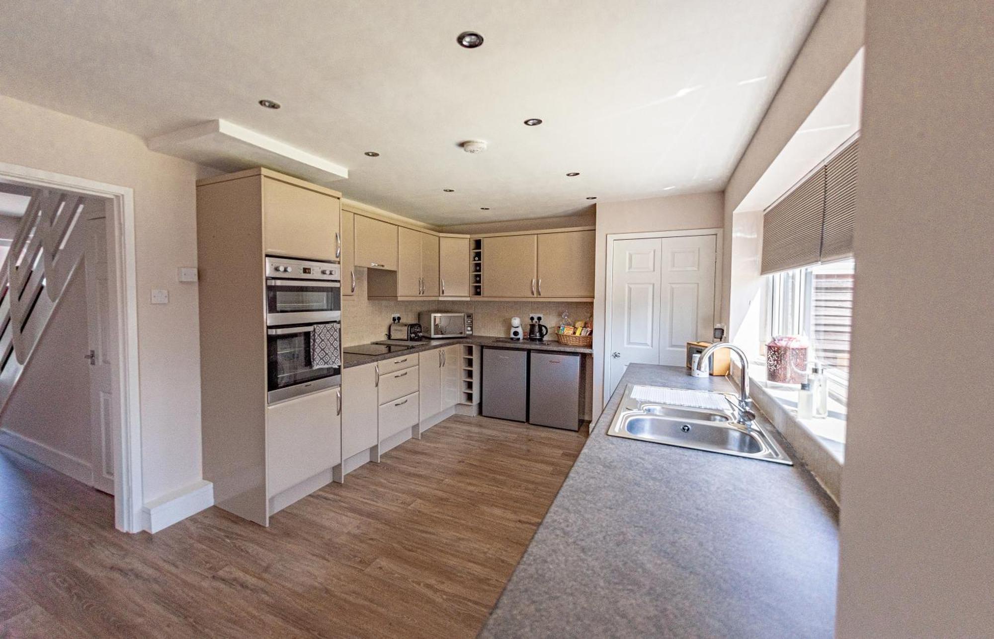 Styche View, Beautiful 4 Bedroom Home Available 마켓드레이튼 외부 사진